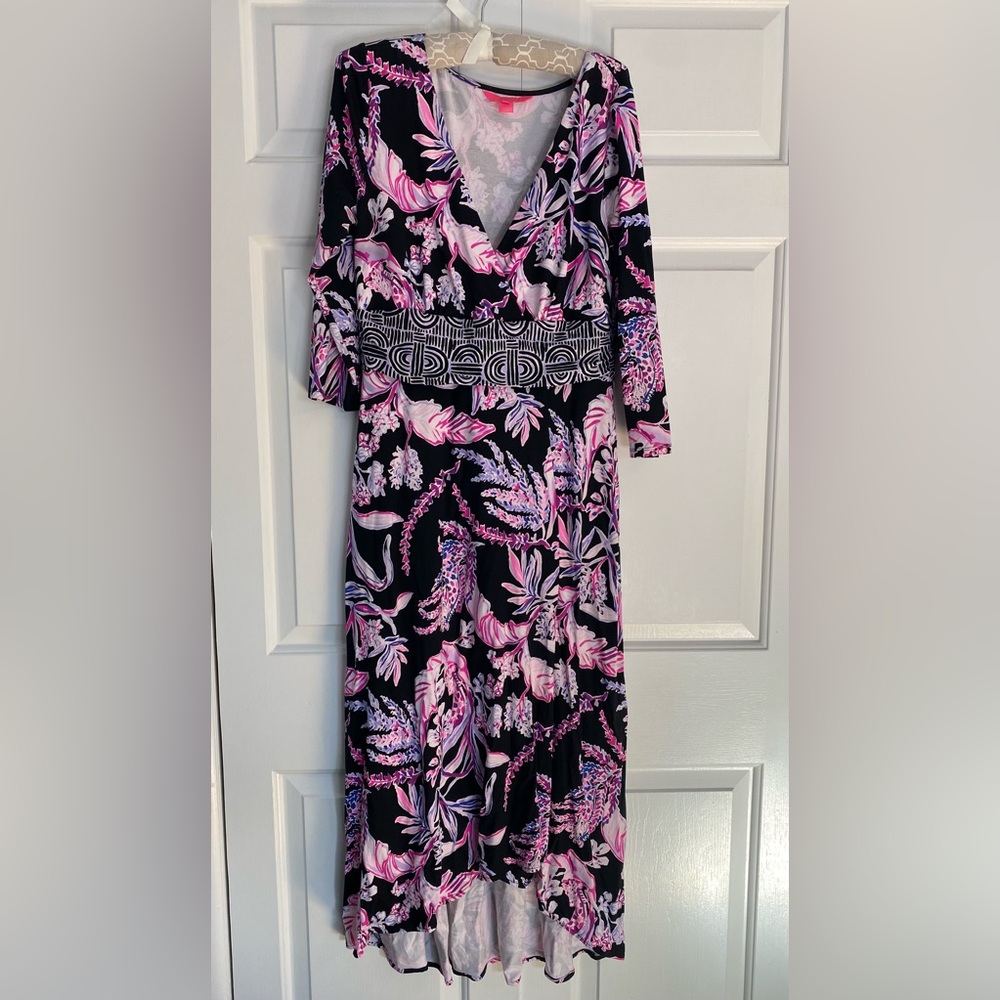 Lilly Pulitzer Size L Fleuris Midi dress VGUC     Style Name: Wild Within